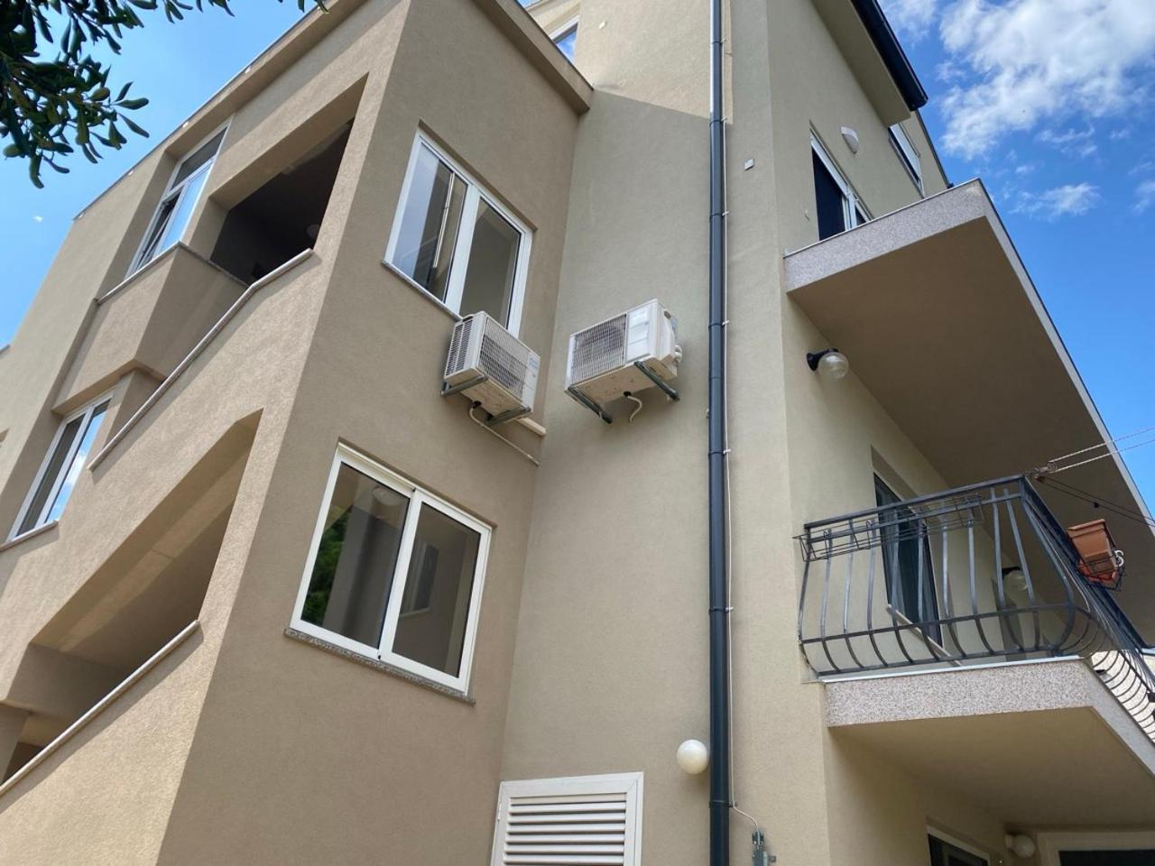 Apartments Mirta Rovinj Extérieur photo